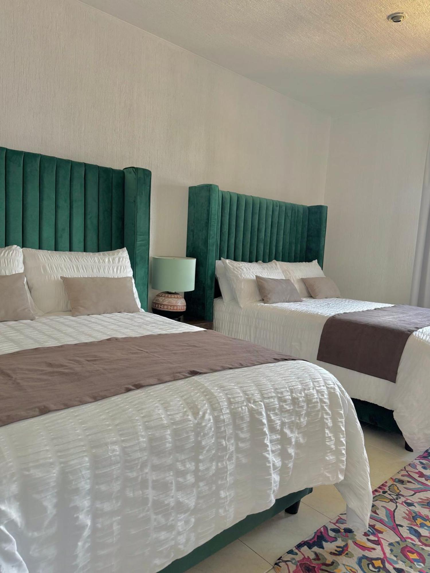 Suite Los Angeles Tecozautla Dış mekan fotoğraf